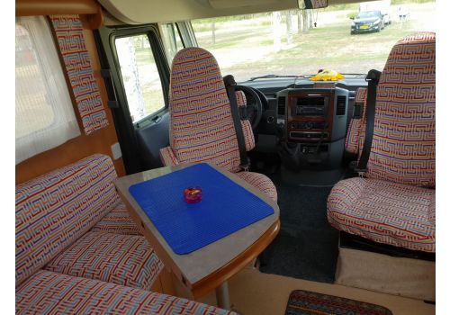 Integral Motorhome RAPIDO 983M en Sale Occasion