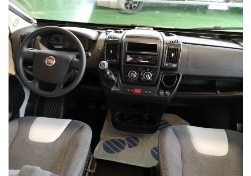 Camper Van RAPIDO V62 modelo 2020 en Sale Occasion