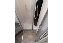 Low Profile Motorhome DETHLEFFS T 7057 DBM modelo 2020 en Sale Occasion