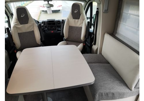 Low Profile Motorhome DETHLEFFS Trend T 7057 DBL modelo 2020 en Sale Occasion