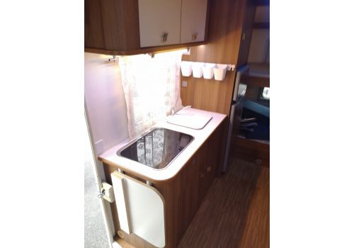 Capuchina Motorhome RIMOR Trimarano 9 en Sale Occasion
