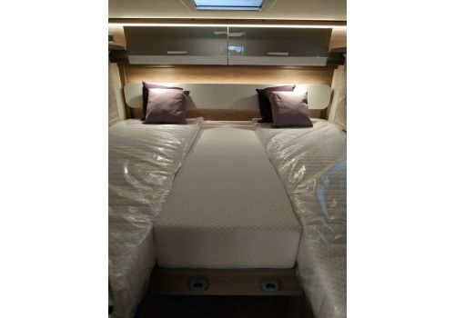 Low Profile Motorhome LMC Element T 758 G en Sale Occasion