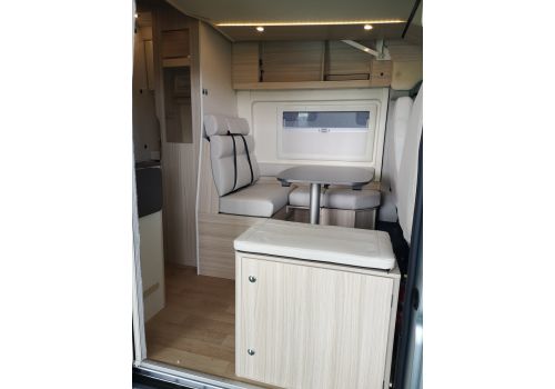 Camper Van DREAMER Camper Five en Sale Occasion