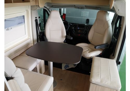 Camper Van DREAMER Camper Five en Sale Occasion