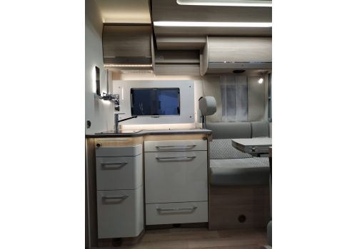 Low Profile Motorhome RAPIDO 656 F modelo 2020 en Sale Occasion
