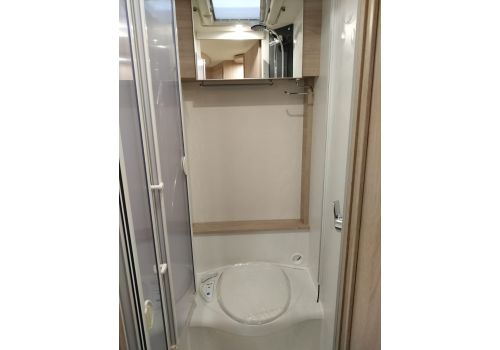 Low Profile Motorhome RAPIDO 656 F modelo 2020 en Sale Occasion