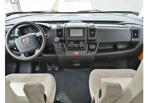 Integral Motorhome DETHLEFFS Advantage I-7051 en Sale Occasion