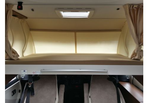Integral Motorhome DETHLEFFS Advantage I-7051 en Sale Occasion