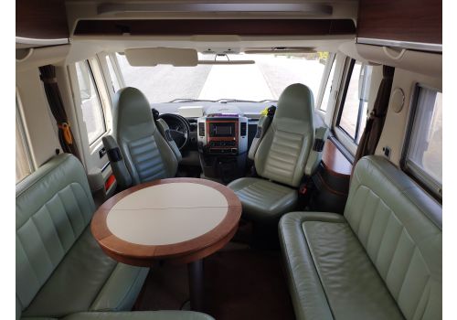 Integral Motorhome HYMER S 830 en Sale Occasion