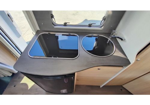 Low Profile Motorhome SUNLIGHT T58 en Sale Occasion
