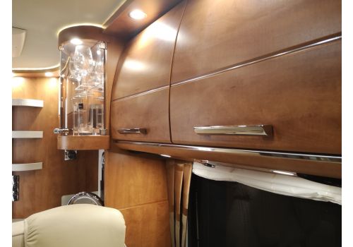 Integral Motorhome CARTHAGO C-Line I 4.9 modelo 2020 en Sale Occasion