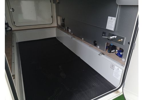 Integral Motorhome RAPIDO 896F modelo 2020 en Sale Occasion