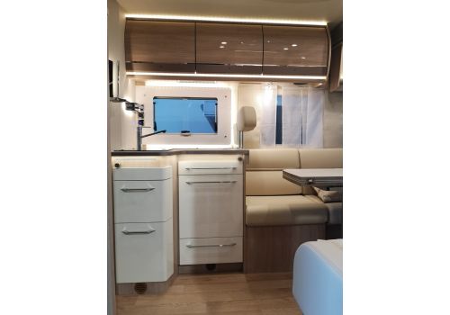 Integral Motorhome RAPIDO 896F modelo 2020 en Sale Occasion