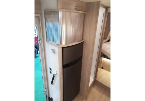 Integral Motorhome RAPIDO 896F modelo 2020 en Sale Occasion