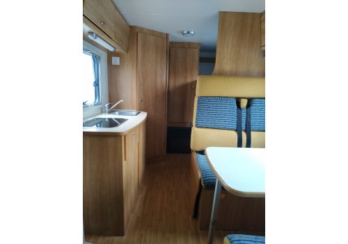 Capuchina Motorhome RIMOR Katamarano AGF 77S3 en Sale Occasion