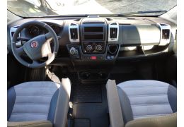 Low Profile Motorhome SUNLIGHT T 69 L XV Aniversario Modelo 2020 en Sale Occasion