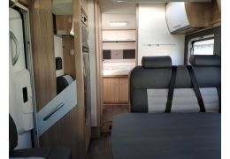 Low Profile Motorhome SUNLIGHT T 69 L XV Aniversario Modelo 2020 en Sale Occasion