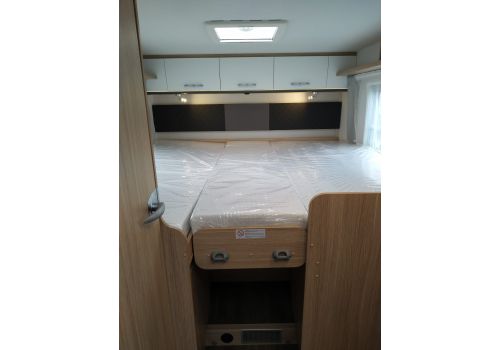 Low Profile Motorhome SUNLIGHT T 68 Modelo 2020 en Sale Occasion