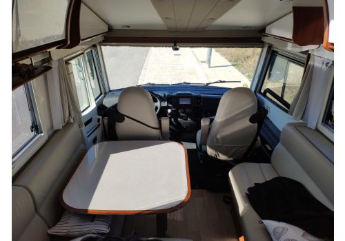 Integral Motorhome RAPIDO Distinction i 1090 en Sale Occasion