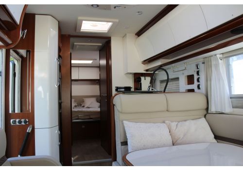 Integral Motorhome RAPIDO Distinction i 1090 en Sale Occasion