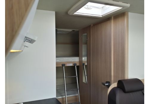 Capuchina Motorhome SUNLIGHT A-68 modelo 2018 en Catalog