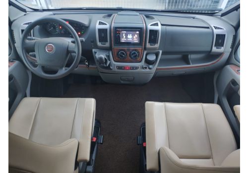 Low Profile Motorhome HYMER T 674 SL Star Edition en Sale Occasion