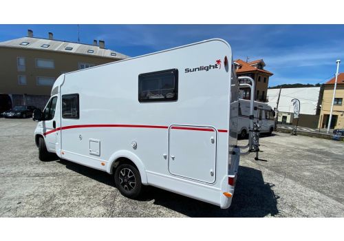 Low Profile Motorhome SUNLIGHT V66 en Sale Occasion