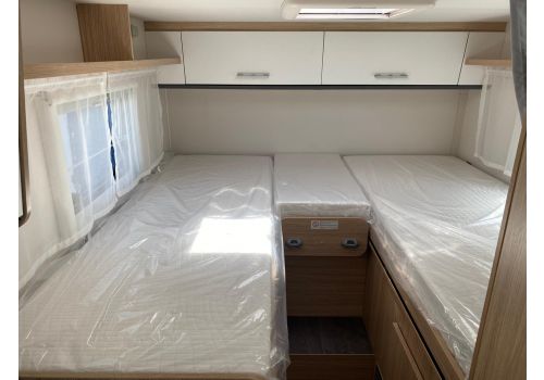 Low Profile Motorhome SUNLIGHT V66 en Sale Occasion