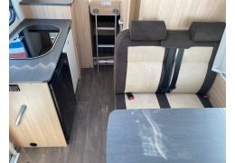 Low Profile Motorhome SUNLIGHT V66 en Sale Occasion