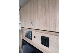 Low Profile Motorhome SUNLIGHT T-69 L en Sale Occasion