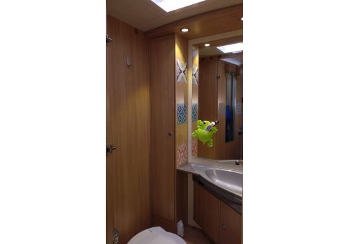 Low Profile Motorhome SUNLIGHT T 69 L en Sale Occasion