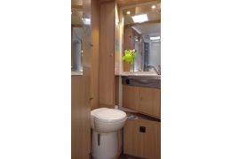 Low Profile Motorhome SUNLIGHT T 69 L en Sale Occasion
