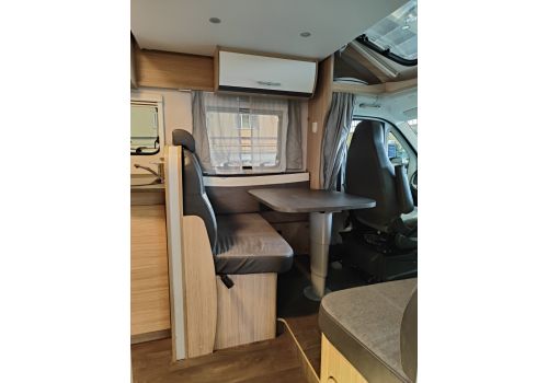Low Profile Motorhome SUNLIGHT T68 Modelo 2020 en Sale Occasion