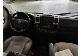 Low Profile Motorhome SUNLIGHT T68 Modelo 2020 en Sale Occasion
