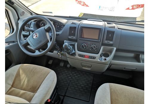 Low Profile Motorhome BURSTNER Ixeo T664 en Sale Occasion