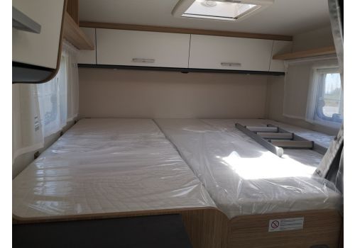 Low Profile Motorhome SUNLIGHT V66 en Sale Occasion