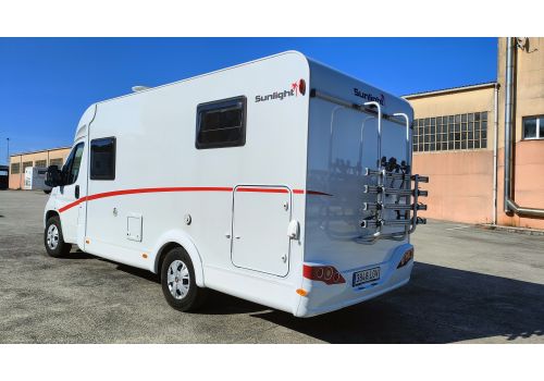 Low Profile Motorhome SUNLIGHT V66 en Sale Occasion