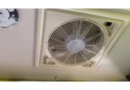 Low Profile Motorhome MC LOUIS MC4-74G en Sale Occasion