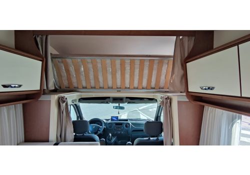 Capuchina Motorhome RIMOR Kayak 9 en Sale Occasion