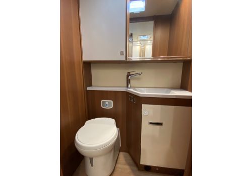 Integral Motorhome LMC Explorer Comfort I 735 G en Sale Occasion