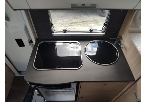 Low Profile Motorhome SUNLIGHT T 60 en Sale Occasion