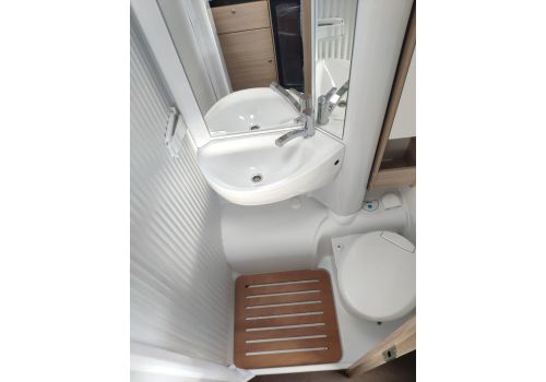 Low Profile Motorhome SUNLIGHT T 60 en Sale Occasion