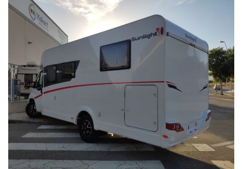 Low Profile Motorhome SUNLIGHT T-68 en Sale Occasion