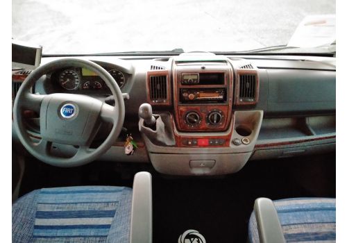 Capuchina Motorhome MONCAYO M 760 en Sale Occasion